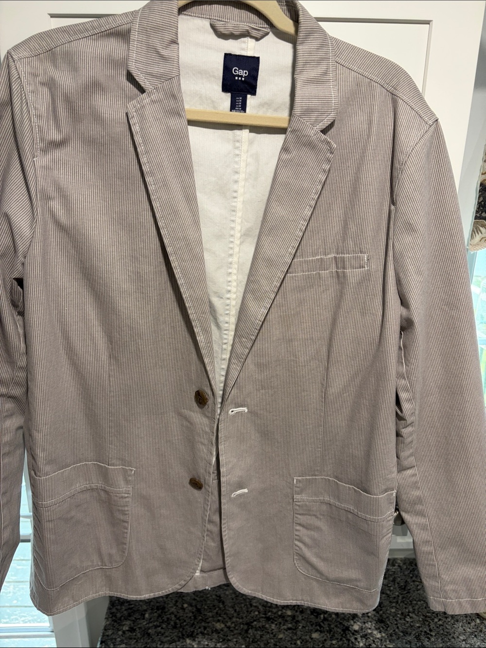 Gap Men's lightweight Blazer: Light Taupe and white stripes